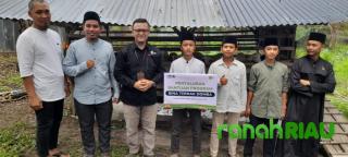 Launching Program bina Ternak dan Beasiswa Tahfidz IZI Riau ke Ponpes Baitul Quran Kampar